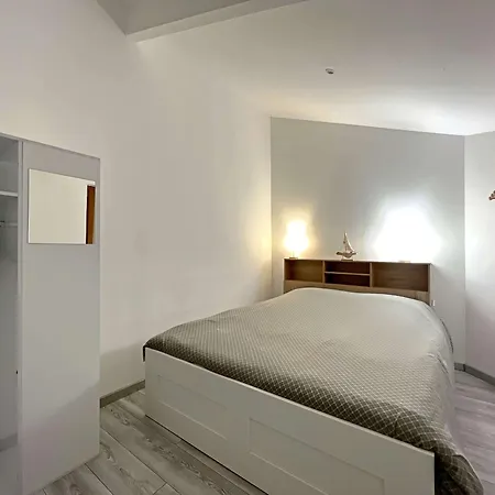 Maison Entre Et Avec Cour Jardin - Fr-1-646-78 Prázdninový dům